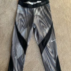 Nike cropped legging